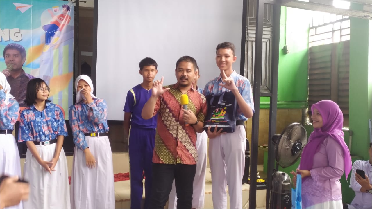 Roadshow Workshop Membaca Di SDIT Al Fathiyah